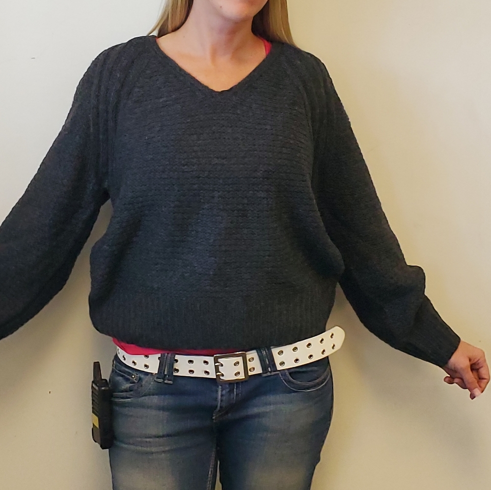LAST CALL!! Universal Thread Cozy Gray Balloon Sleeve V Neck Sweater - Picture 6 of 7